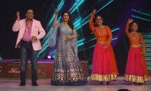 गोविंदा संग माधुरी ने लगाए ठुमके, फैंस की पुरानी यादें हुई ताजा