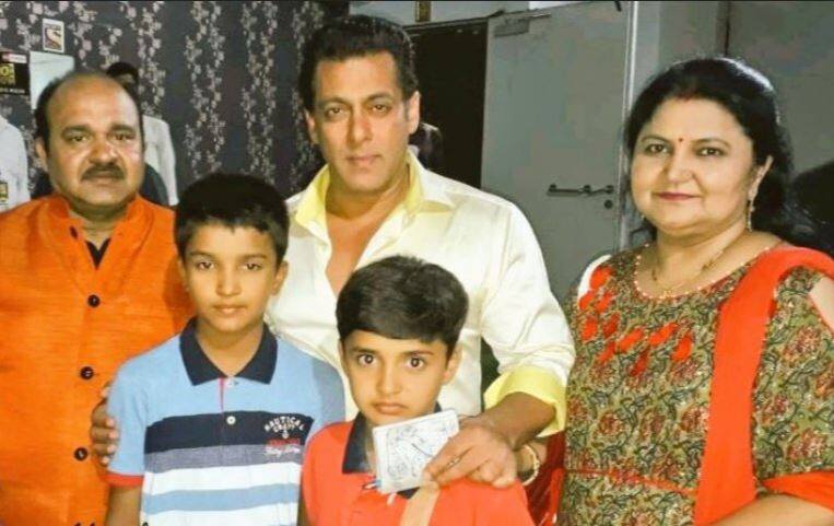 दस का दम 3' में डांसिंग अंकल संजीव श्रीवास्तव ने सलमान के साथ शेयर की अपनी ट्रेजिक आपबीती