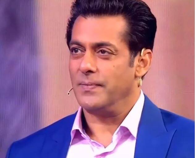 पिता सलीम खान का मैसेज सुन कर 'दस का दम' में भावुक हुए सलमान Salman Khan gets emotional after hearing Salim Khan’s Father’s Day message on Dus Ka Dum पिता सलीम खान का मैसेज सुन कर 'दस का दम' में भावुक हुए सलमान