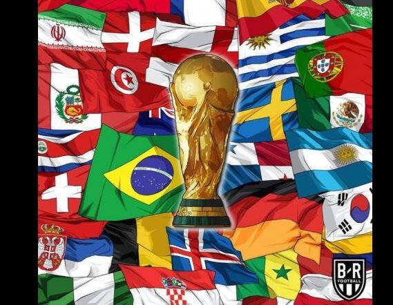 रूस में फीफा वर्ल्ड कप 2018 का आज से आगाज होने जा रहे है. ऐसे में ये देखना जरूरी हो जाता है कि दुनियाभर में इस खेल को लेकर फैन्स ने कैसी तैयारी कर रखी है. आइए इस खेल को लेकर फैन्स की दीवानगी को जानते हैं. तस्वीर: गूगल फ्री इमेज