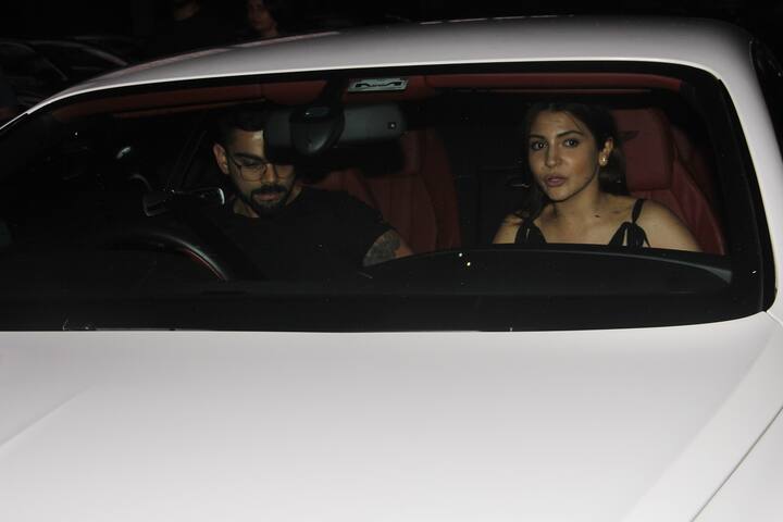 विराट ने कहा, ''इस बार ये अवॉर्ड बेहद खास है क्योंकि मेरी पत्नी अनुष्का मेरे साथ है. ये अवॉर्ड्स पिछले साल नहीं हुए और मैं खुश हूं, क्योंकि आज दोनों अवॉर्ड मुझे मेरी पत्नी अनुष्का की मौजूदगी में मिल रहे हैं.'' (तस्वीर: मानव मंगलानी)