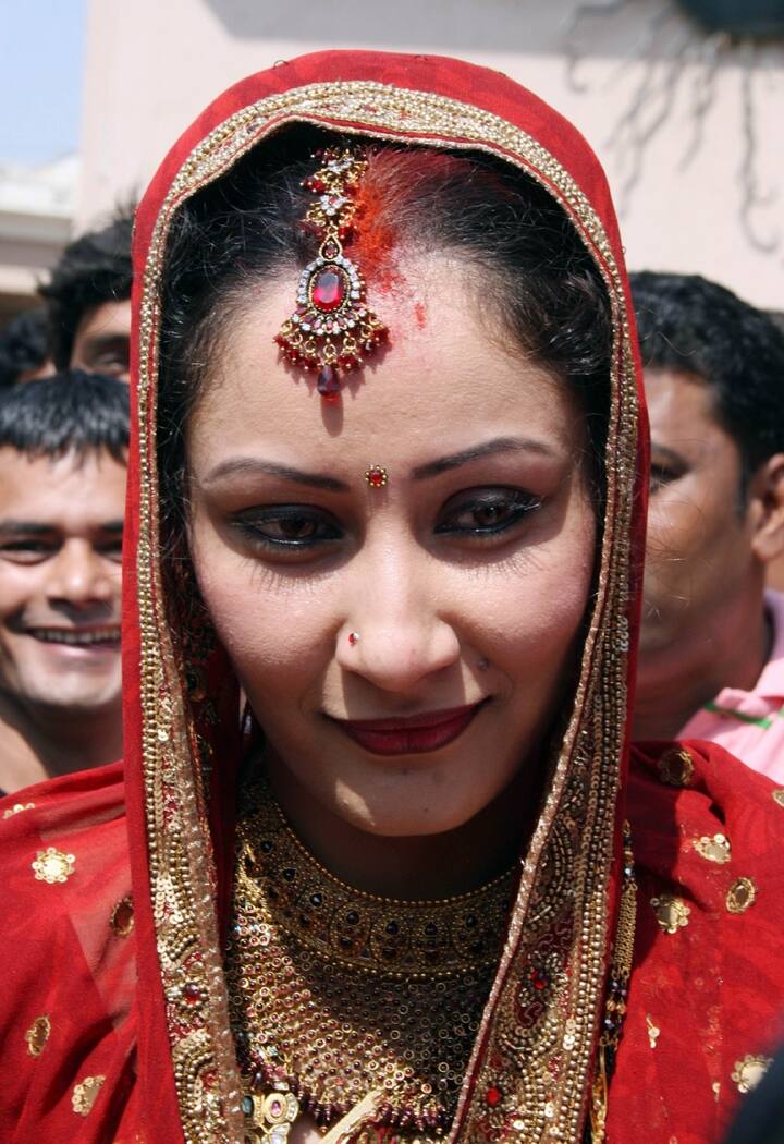 तमाम उतार-चढ़ाव के बाद आज मान्यता और संजय एक खुशहाल जिंदगी जी रहे हैं, उनके दो जुड़वा बच्चे भी हैं. (Photo: Fotocorp)