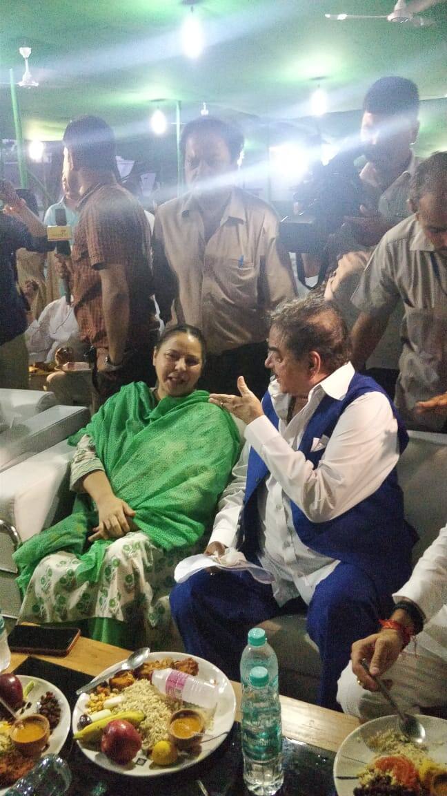 मीसा भारती के बारे में शत्रुघ्न सिन्हा ने कहा, ''मीसा भारती को रानजीति की समझ है.'' मैं वहां उनके अंकल के तौर पर आया हूं. 