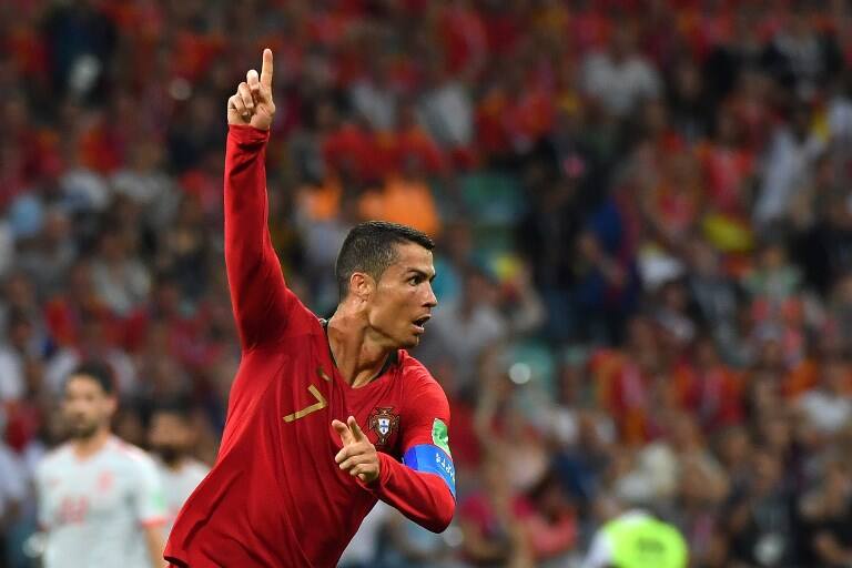 fifa football world cup 2018 Portugal vs Spain, Group B, Live Score Fifa World Cup 2018: रोनाल्डो की हैट्रिक से ड्रा रहा मुकाबला, स्कोर पुर्तगाल 3-3 स्पेन