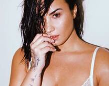 इस हॉलीवुड अभिनेत्री ने छुपाया अपनी डाइट का राज