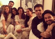 नेहा और अंगद की शादी की खुशी में दीया ने रखी पार्टी, देखें तस्वीरें