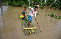 बाढ़ से बेहाल पूर्वोत्तर के राज्य असम त्रिपुरा और मणिपुर, अब तक 17 की मौत