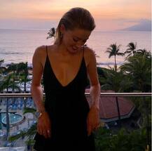 ब्रालेस ड्रेस के लिए मशहूर हॉलीवुड एक्ट्रेस एम्बर हर्ड, अब इस अंदाज में आईं नजर