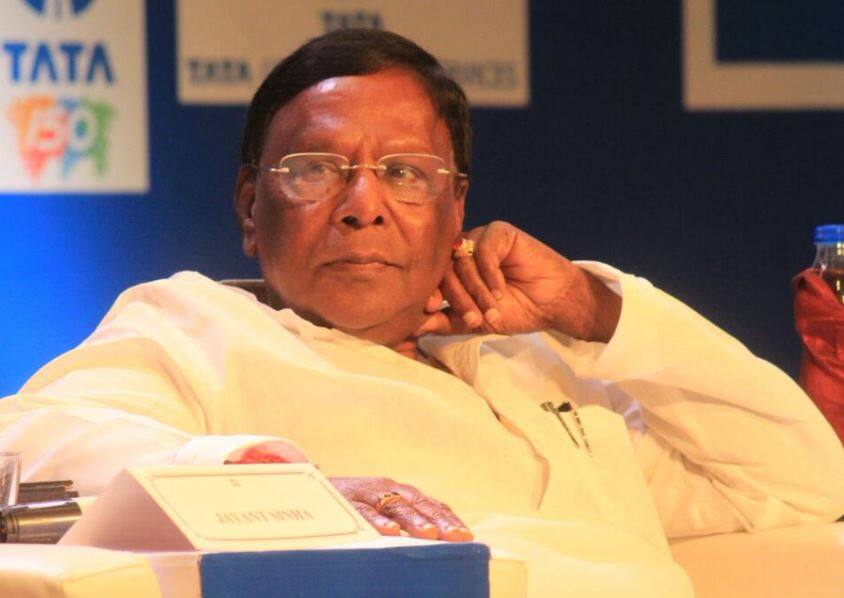 V Narayanasamy thanks Arvind Kejriwal for supporting Puducherry पुद्दुचेरी के समर्थन के लिए नारायणसामी ने केजरीवाल का किया धन्यवाद लेकिन धरने को बताया 'ड्रामा'