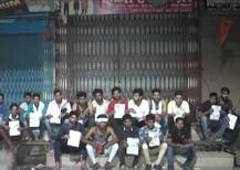 पुलिस भर्ती परीक्षा: मुरादाबाद में सड़क किनारे रात गुजारने को मजबूर हैं कैंडिडेट्स