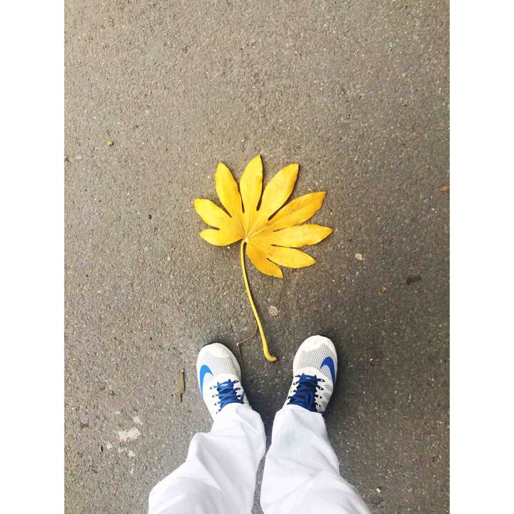 जानकारी के लिए बता दें कि पिछले दिनों फिल्म 'ब्लैकमेल' में इरफान खान नज़र आए थे. फिल्म की रिलीज से पहले ही वो अपनी बीमारी का इलाज कराने के लिए विदेश रवाना हो गए थे. उनकी फिल्म 'कांरवा' तीन अगस्त को रिलीज होने वाली है. (Photo Credit : Ajay Brahmatmaj)