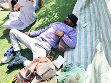 पहली बार सामने आईं कैंसर से जूझ रहे इरफान खान की लंदन से ये तस्वीरें, देखें