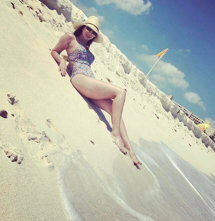 एक्सपर्ट बताती हैं कि बाहरी आकर्षण वक्त के साथ बदल जाता है. अगर आप और आपका पार्टनर मैच्योर हैं तो आपका रिश्ता लंबे समय तक निभेगा. फोटोः इंस्टाग्राम