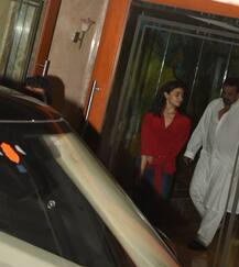 आलिया भट्ट के साथ संजय दत्त के घर स्पॉट हुए रणबीर कपूर, एक गाड़ी में हुए रवाना