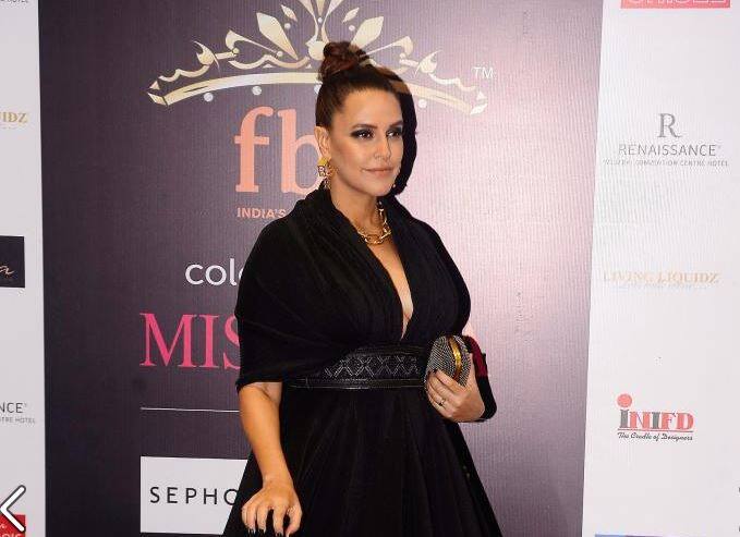 Neha dhupia is big fan of kareena kapoor करीना कपूर की बहुत बड़ी FAN हैं नेहा धूपिया