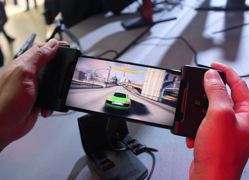 8 जीबी रैम और 512 जीबी स्टोरेज के साथ सितंबर में लॉन्च होगा Asus ROG Asus ROG gaming phone with 8GB RAM, 512GB storage to launch in September in India 8 जीबी रैम और 512 जीबी स्टोरेज के साथ सितंबर में लॉन्च होगा Asus ROG