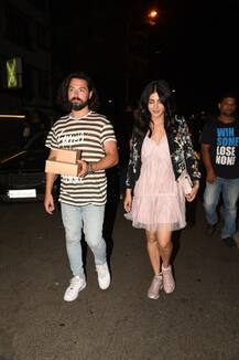 ब्वॉयफ्रेंड संग डेट पर निकलीं कमल हासन की बेटी, सड़क पर भी श्रुति से नजरें नहीं हटा पाए माइकल