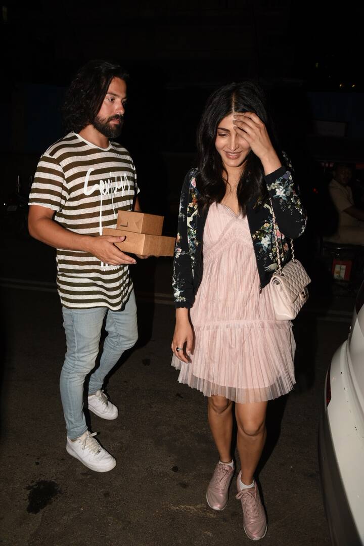 फिल्मों की बात करें तो श्रुति अभी तक कई साउथ फिल्मों में काम कर चुकी हैं. (तस्वीर: मानव मंगलानी)