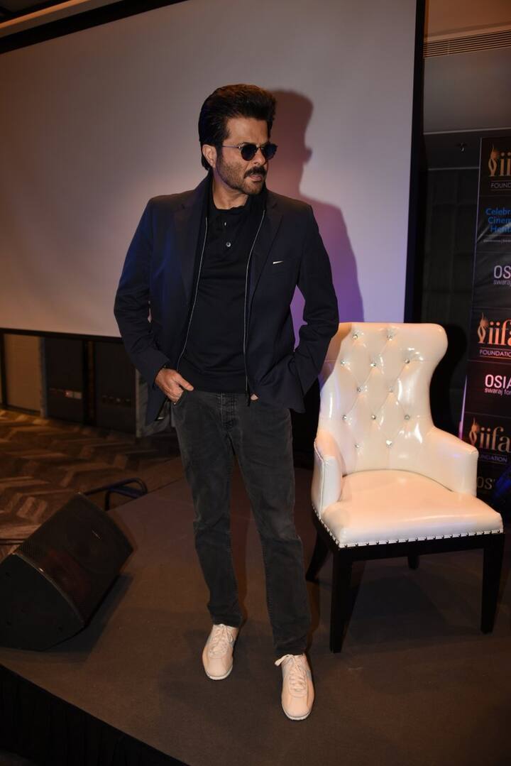 इस दौरान अनिल कपूर ने सभी को अपने स्टाइल स्टेटमेंट से काफी इंप्रेस किया. (तस्वीर: मानव मंगलानी)