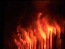 कानपुर की चमड़ा फैक्टरी में लगी भीषण आग, सेना की मदद से बुझाई गई