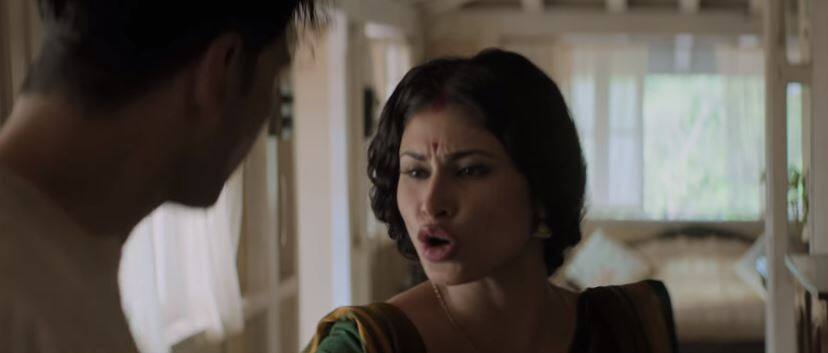 Mouni Roy Stuns everyone with her performance in Gold Trailer बड़े पर्दे पर दिखा मौनी रॉय का जलवा, ट्रेलर में लगाई अक्षय कुमार को फटकार