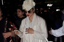 PHOTOS: बेंकॉक से मुंबई लौटीं रेखा, एयरपोर्ट पर दिखा बेहद खास अंदाज