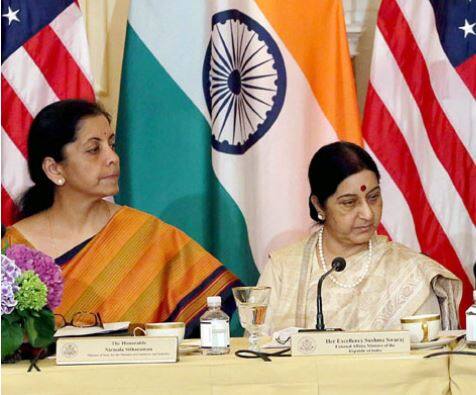 United States cancels 2+2 talks with India due to unprecedented reasons अमेरिका ने भारत के साथ स्थगित की 2+2 वार्ता, स्वराज और सीतारमण का दौरा भी स्थगित: विदेश मंत्रालय