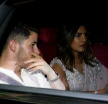 आकाश अंबानी-श्लोका की मेहंदी में ब्वॉयफ्रेंड निक जोनास संग पहुंचीं प्रियंका चोपड़ा, देसी लुक में आईं नजर