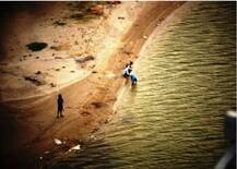 गंगा की नगरी में वॉटर अलर्ट, पानी के लिए तरस रहे हैं लोग