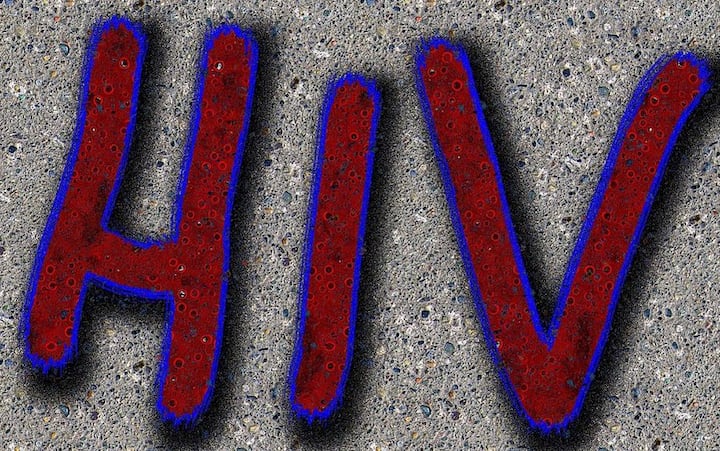  आपको बता दें, विदेशों में आमतौर पर 13 से 64 साल की उम्र में बीच लोग कम से कम एक बार HIV टेस्ट करवाते हैं. जिन्हें इसके होने का खतरा महसूस होता है वे बार-बार ये टेस्ट करवाते हैं. फोटोः गूगल फ्री इमेज 