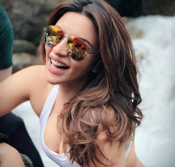 उन्होंने तस्वीरों को शेयर कर कैप्शन में लिखा है कि आपकी जिंदगी के हर लेवल पर एक कठिनाई है जिसे आपको पूरा करना होगा. (तस्वीर: इंस्टाग्राम)