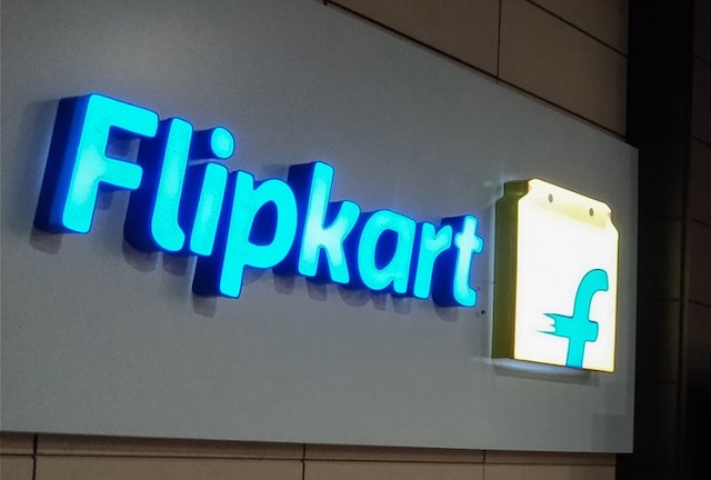 अब Flipkart दे रहा है डेबिट कार्ड पर EMI की सुविधा, ये है पूरी जानकारी
