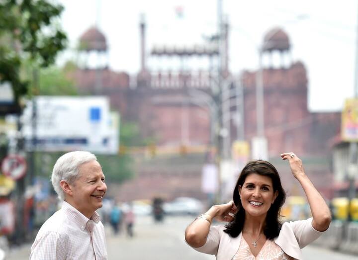 एक सवाल के जवाब में उन्होंने इमिग्रेंट्स के विवादित मुद्दे पर भी बात की. अमेरिका में अवैध तौर पर प्रवेश करने को लेकर भारतीयों समेत सैकड़ों अन्य विदेशियों को हिरासत में रखा गया है.