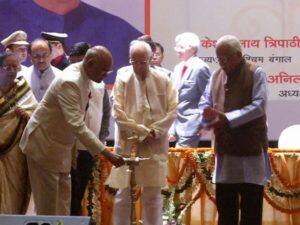 राष्ट्रपति कोविंद ने दी डॉक्टर्स को नसीहत, कहा- पैसा कमाने के साथ मानवीय आधार पर भी करें काम