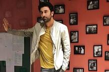 INSTAGRAM पर है रणबीर कपूर का सीक्रेट अकाउंट, इन लोगों को करते हैं स्टॉक