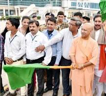 वाराणसी से काठमांडू के बीच हवाई उड़ान सेवा शुरू, सीएम योगी ने दिखाई हरी झंडी