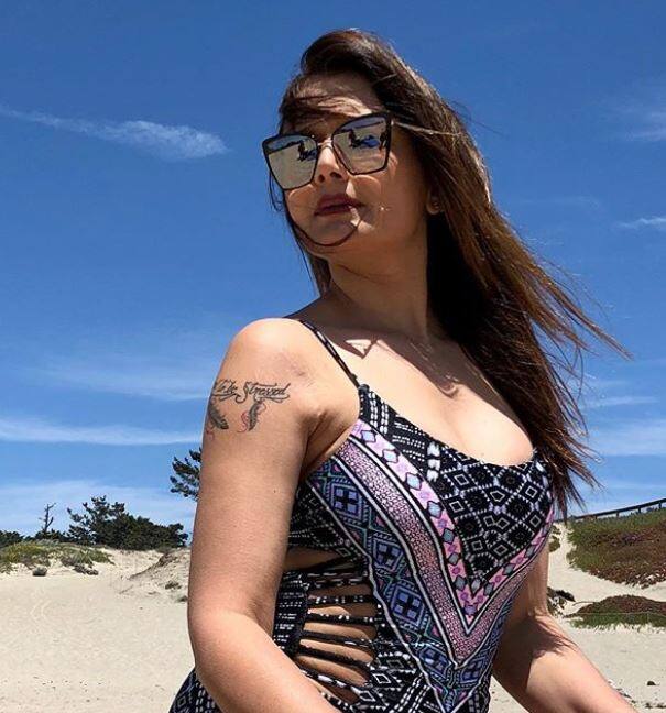 बता दें कि साल 1997 में दीपशिखा ने पहली शादी मलयालम और हिंदी फिल्मों के अभिनेता जीत उपेन्द्र से की थी. फिर दोनों 2007 में अलग हो गए थे. (तस्वीर: इंस्टाग्राम)