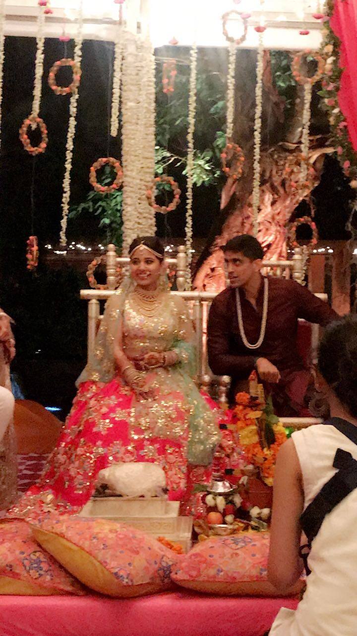 नवाजुद्दीन की इस हीरोइन ने गोवा में रचाई शादी, देखें खूबसूरत PHOTOS