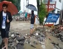 उत्तराखंड: पिथौरागढ़ में बादल फटने से बही सड़कें, हाइड्रो प्रोजेक्ट को भी पहुंचा नुकसान