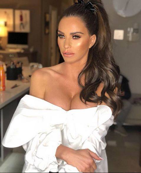  हालांकि केटी प्राइस अब अपने किए पर शर्मिदा हैं. फोटोः इंस्टाग्राम