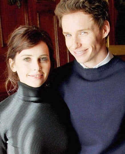  गार्ड ने बीते साल मई में जोंस को शादी का प्रस्ताव दिया था.फोटोः इंस्टाग्राम