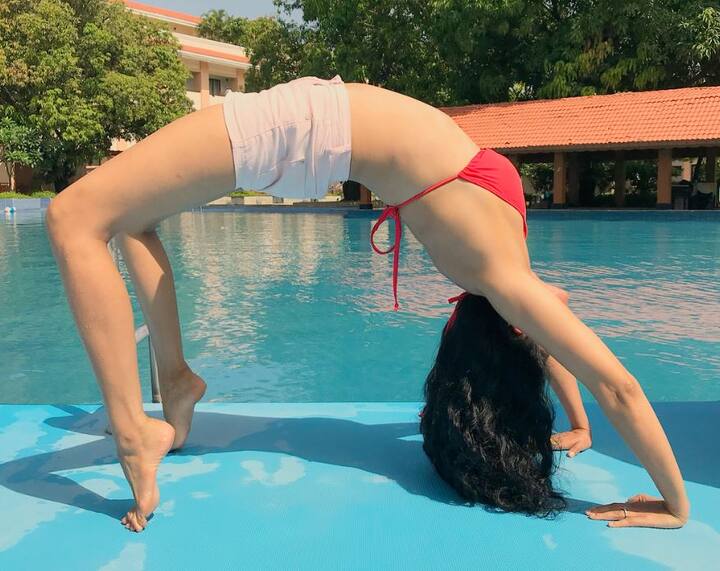  टीवी अभिनेत्री कविता कौशिक टेलीविजन की सबसे लोकप्रिय कलाकारों में से एक हैं. उनकी बोल्ड और हॉट तस्वीरें हाल ही में सोशल मीडिया पर वायरल हो रही हैं. (फोटो: इंस्टाग्राम/कविता कौशिक)