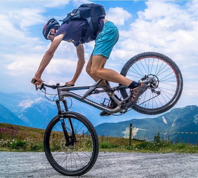 यूरोलॉजी जर्नल में पब्लिश इस रिसर्च में 2774 एथलीट्स, 539 साइक्लिस्ट और 789 रनर्स को शामिल किया गया. इनसे इनकी हेल्थ और बॉडी फंक्शन से संबंधित सवाल किए गए थे.फोटोः गूगल फ्री इमेज