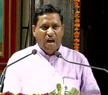 सिफारिश नहीं मानी तो रुकवा दूंगा एएमयू को मिलने वाली सरकारी मदद: कठेरिया