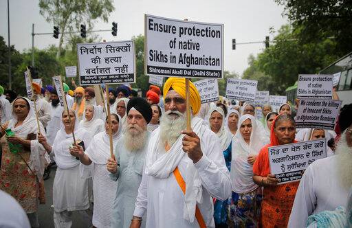 Afghanistan’s Sikhs says fater IS terror attack- either we can Leave for India or convert to Islam अफगानिस्तान आत्मघाती हमला- दो ही विकल्प हैं, या तो इस्लाम अपना लें या भारत चले जाएं: सिख समुदाय