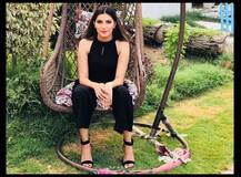 हमेशा सूट-सलवार में नजर आने वाली सपना चौधरी का यह मॉडर्न रूप देख आप रह जाएंगे दंग