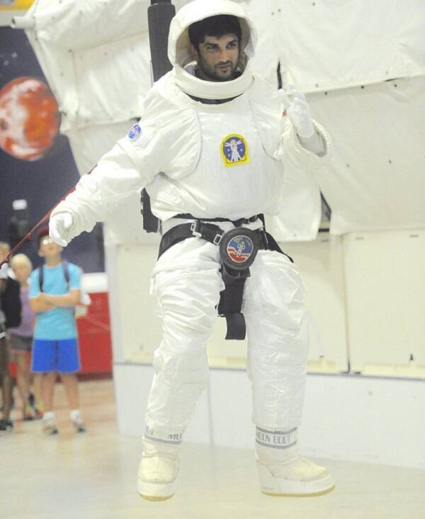 सुशांत सिंह राजपूत ‘चंदा मामा दूर के’ में नहीं आएंगे नजर, लेकिन...