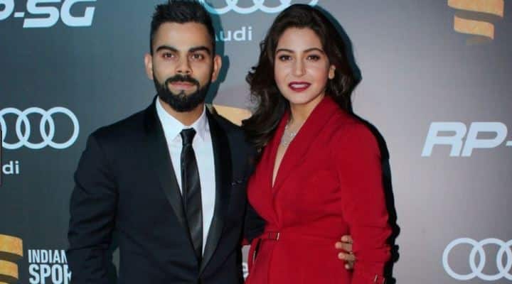 बॉलीवुड से लेकर क्रिकेट की दुनिया तक की कुछ हस्तियां मोस्ट स्टाइलिश जोड़ी के रूप में फेमस हैं. इनमें सबसे पहला नाम क्रिकेटर विराट कोहली और बॉलीवुड एक्ट्रेस अनुष्का शर्मा का है. (तस्वीर-इंस्टाग्राम)