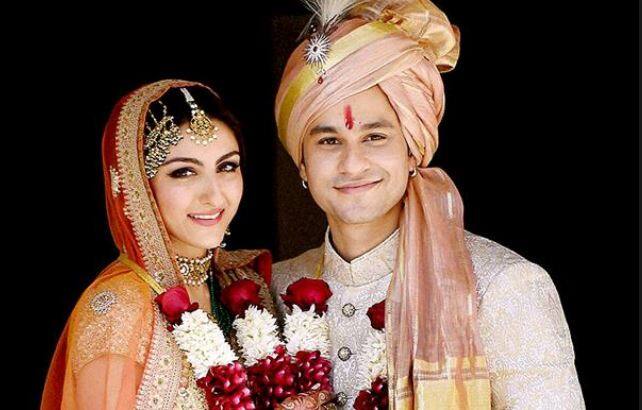 नवाब खानदान की बेटी और बालीवुड एक्ट्रेस सोहा अली खान और एक्टर कुणाल खेमू भी अपने स्टाइलिश अंदाज के लिए मशहूर हैं. (तस्वीर-इंस्टाग्राम)