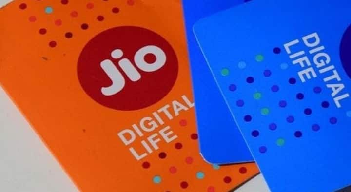 रिलायंस जियो का 299 रुपये का प्लान: 3 जीबी डेटा, 28 दिनों की वैधता, अनलिमिटेड कॉल और रोजाना 100 एसएमएस